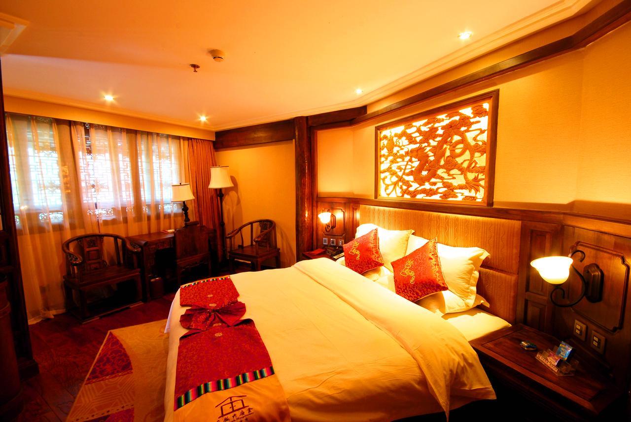 Lijiang Jinfu Hotel Buitenkant foto
