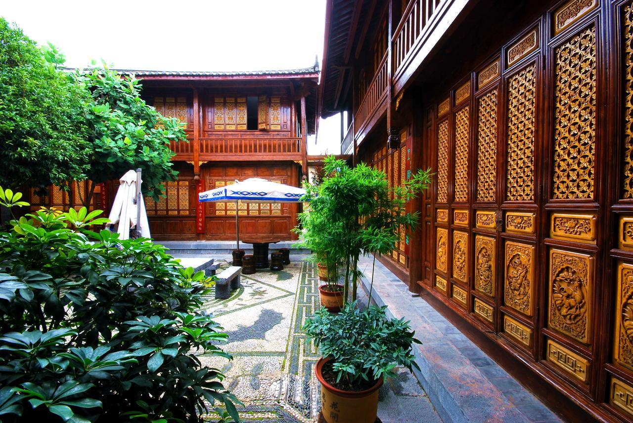 Lijiang Jinfu Hotel Buitenkant foto