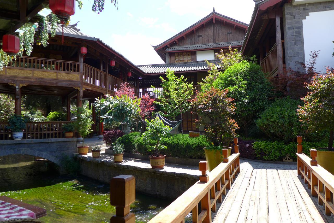 Lijiang Jinfu Hotel Buitenkant foto