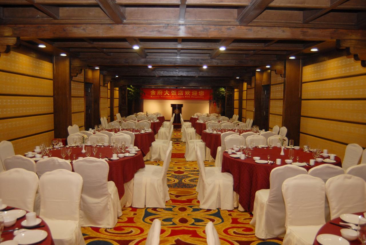 Lijiang Jinfu Hotel Buitenkant foto